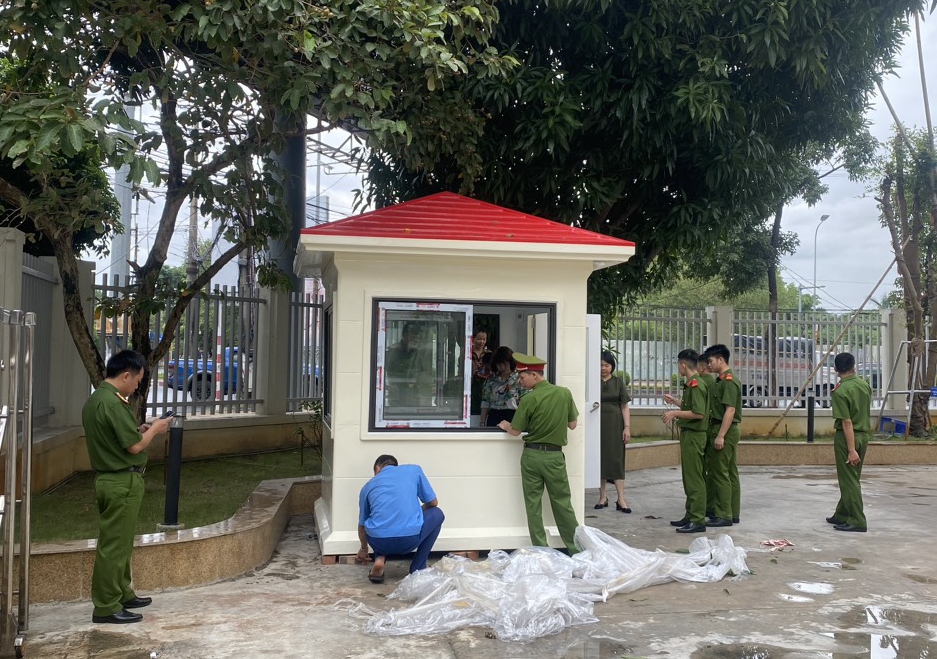 Lắp đặt nhà bảo vệ tại ngân hàng nhà nước Nghệ An