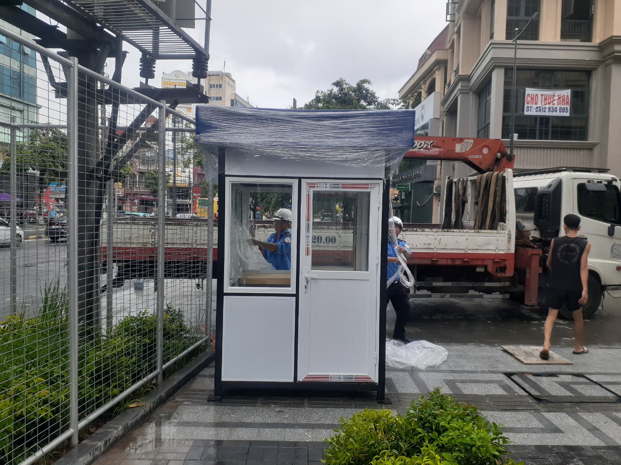 Chốt bảo vệ công trình